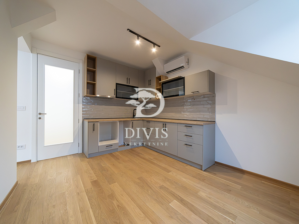 Slika 4 - Kraljice Natalije, Četvoroiposoban stan na prodaju, 131m2, 440.000€